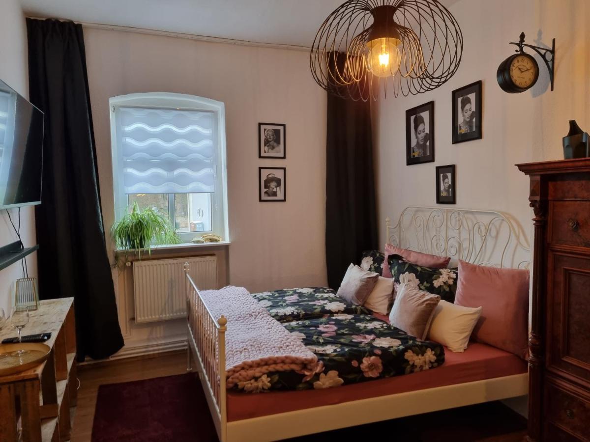 Gigi'S Ferienwohnung Nr. 1 Oschersleben Exterior foto